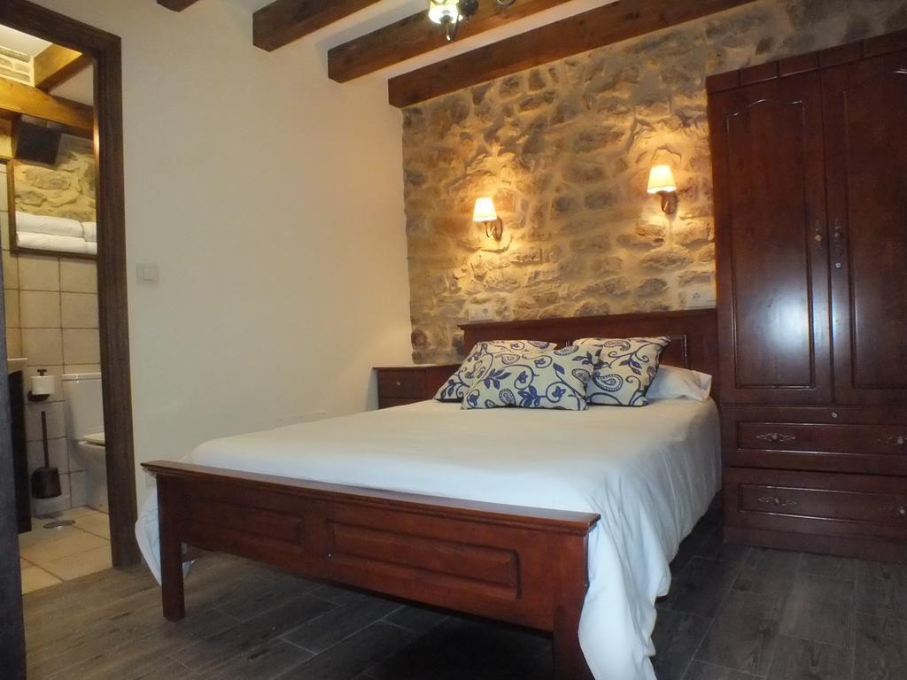 Apartamentos Legado De Santillana Santillana del Mar Exteriör bild