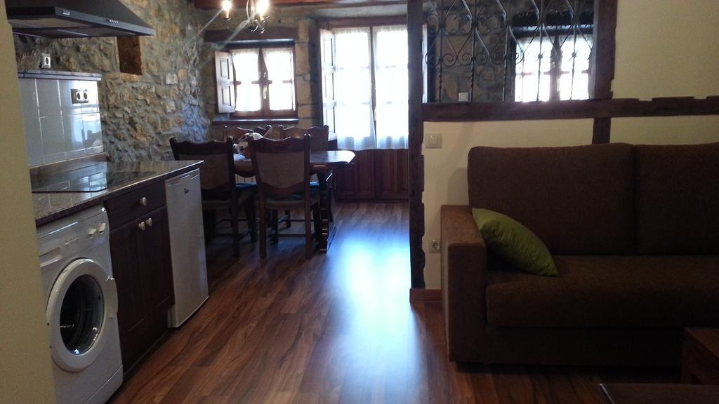 Apartamentos Legado De Santillana Santillana del Mar Rum bild