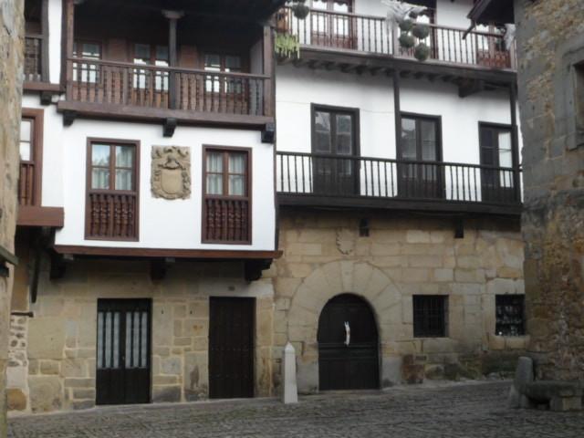 Apartamentos Legado De Santillana Santillana del Mar Rum bild